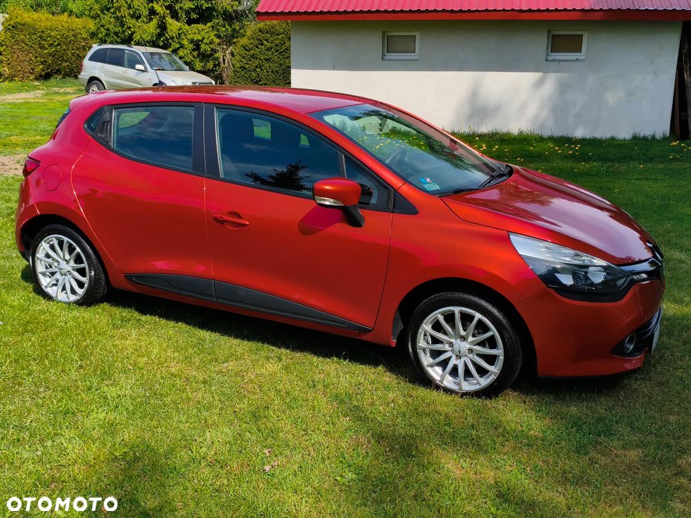 Renault Clio 1.2 16V Expression - 12