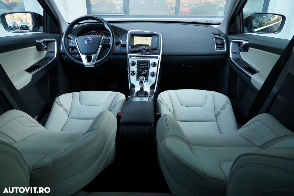 Volvo XC 60 - 4