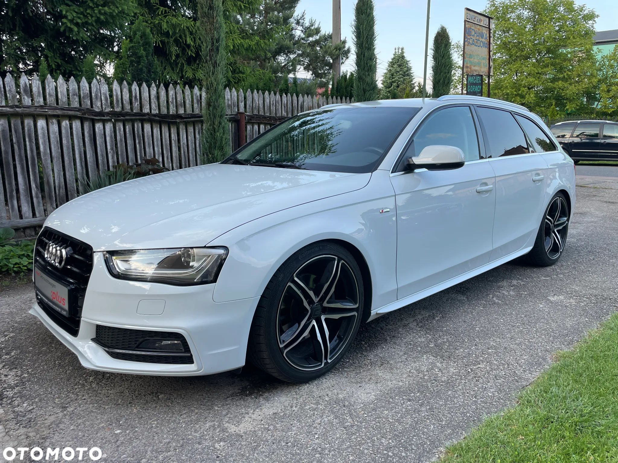 Audi A4 Avant 2.0 TDI DPF quattro S tronic S line Sportpaket - 1