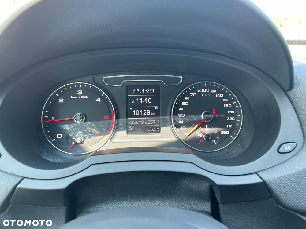 Audi Q3 2.0 TDI Quattro S tronic sport - 31