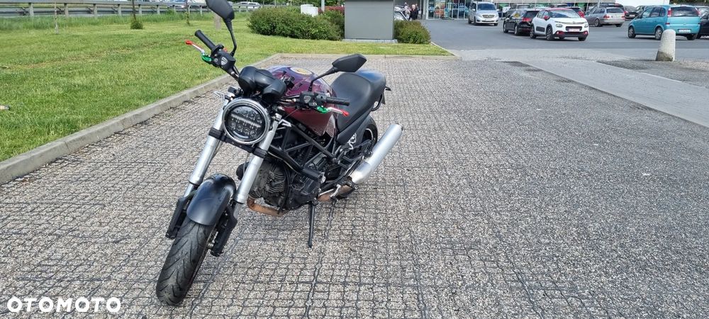 Ducati Monster - 2
