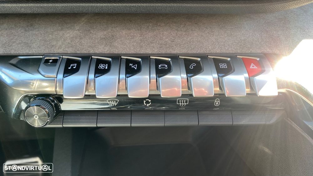 Peugeot 3008 1.6 Hybrid GT e-EAT8 - 50