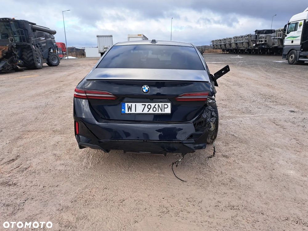 BMW Seria 5 520d xDrive mHEV M Sport - 5