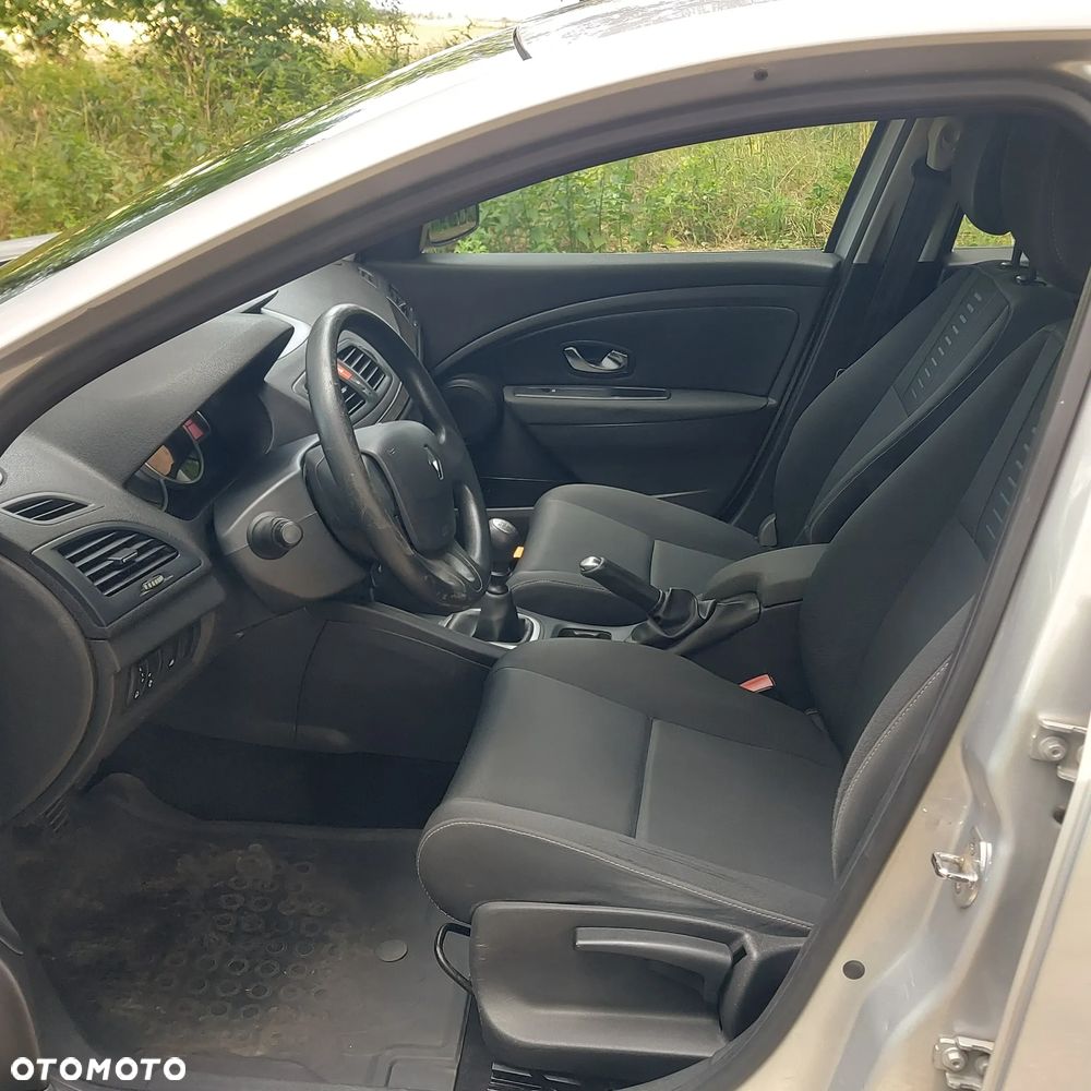 Renault Megane 1.6 16V Generation - 15