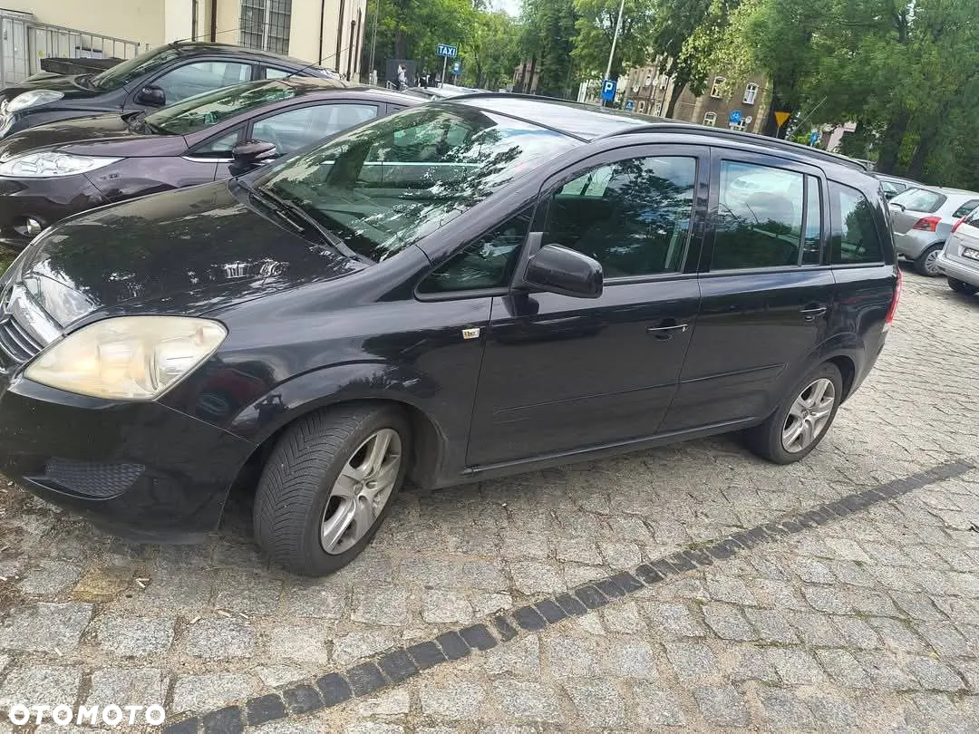 Opel Zafira 1.9 CDTI - 14