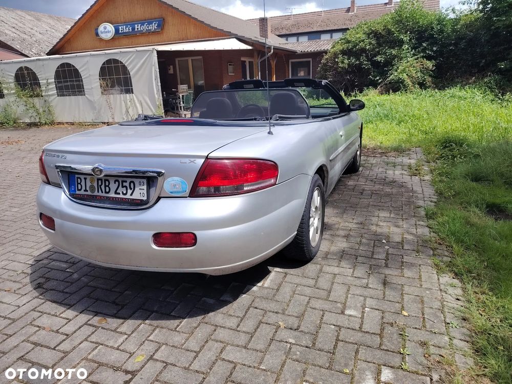 Chrysler Sebring - 8