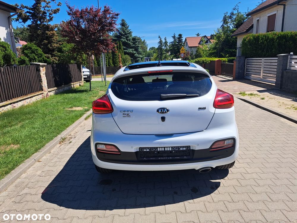 Kia ProCeed 1.6 CRDi 128 Edition 7 - 9