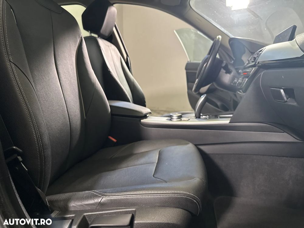 BMW Seria 3 320d xDrive AT - 12