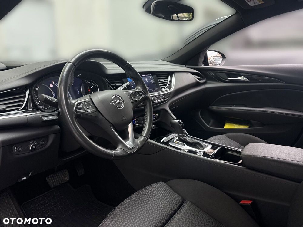 Opel Insignia 2.0 CDTI Business Elegance S&S - 11