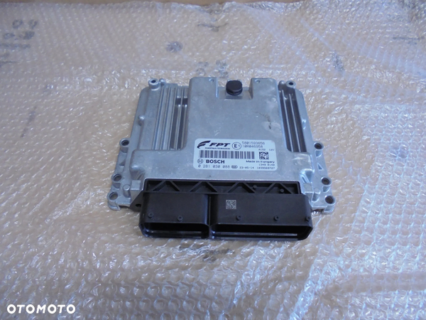 STEROWNIK SILNIKA IVECO DAILY 3.0 14- 5801593656 0281030088
