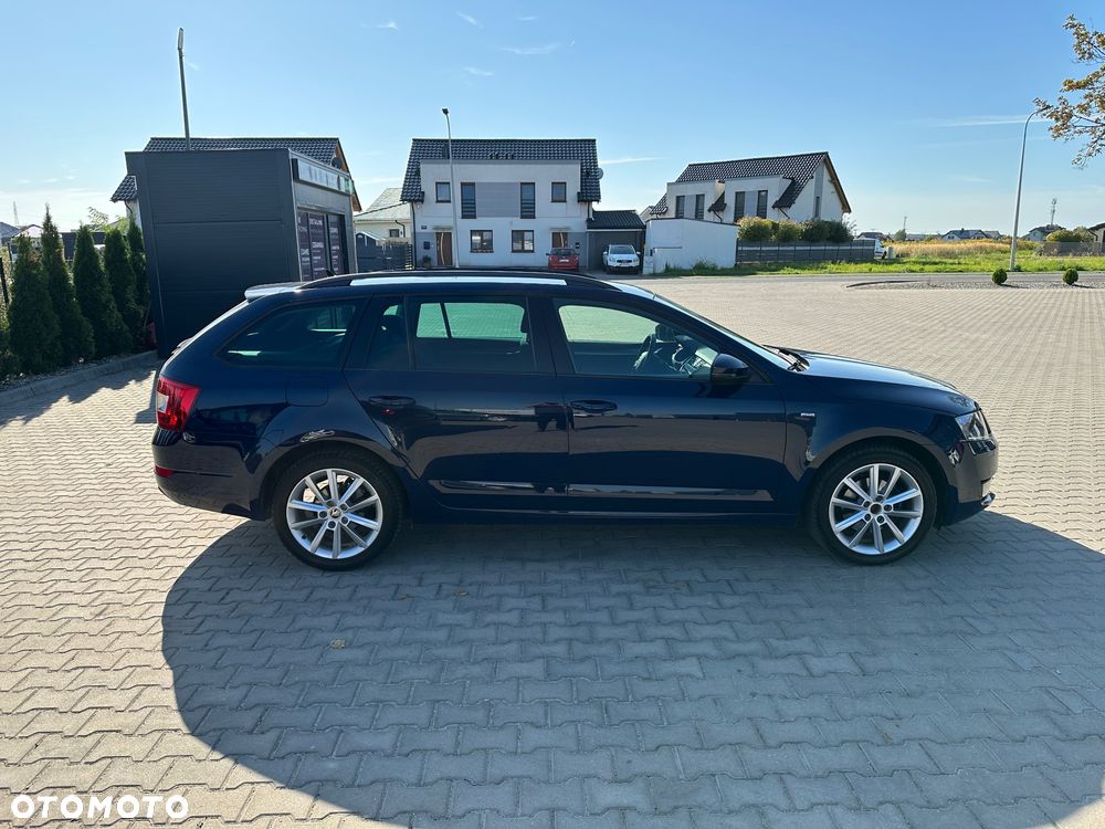 Skoda Octavia 2.0 TDI Joy DSG - 1