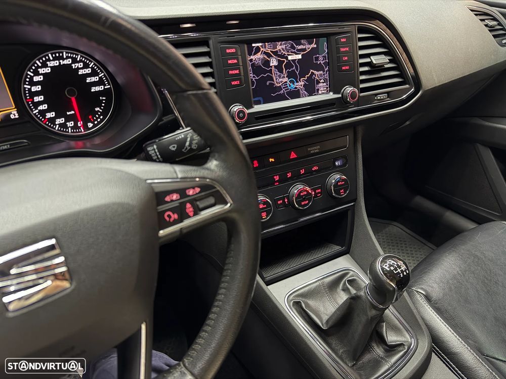 SEAT Leon ST 1.6 TDI S&S Style - 6