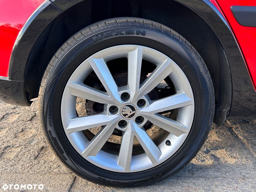 Skoda Fabia 1.2 TSI Monte Carlo - 15