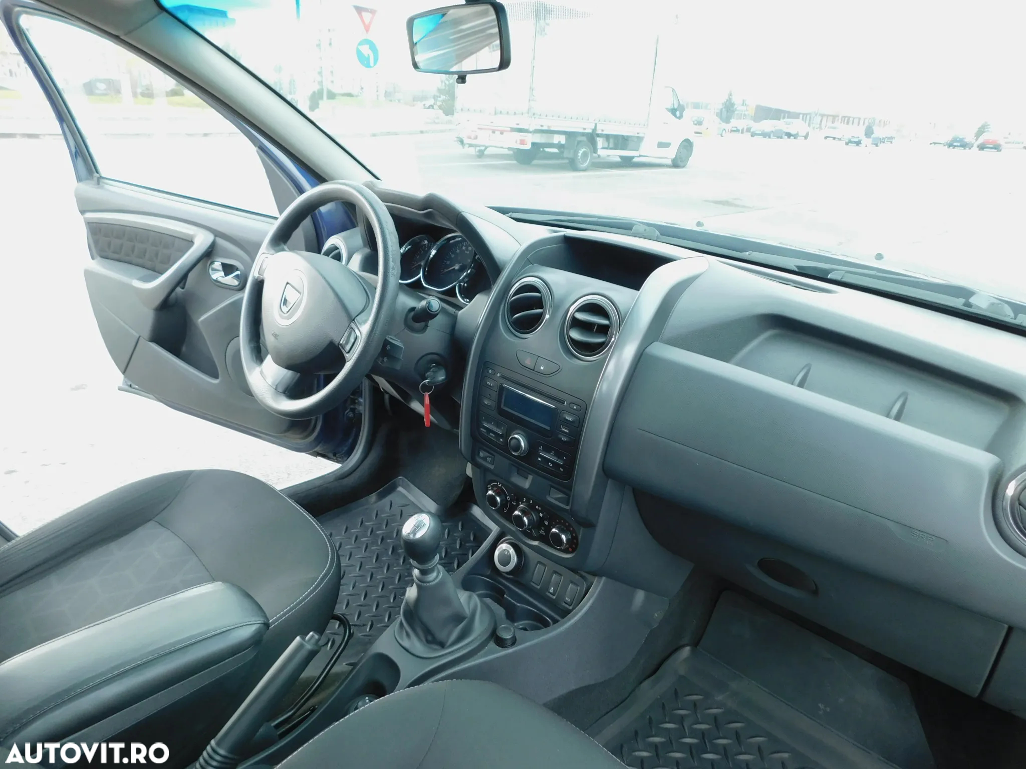 Dacia Duster 1.5 dCi 4x4 Laureate - 23