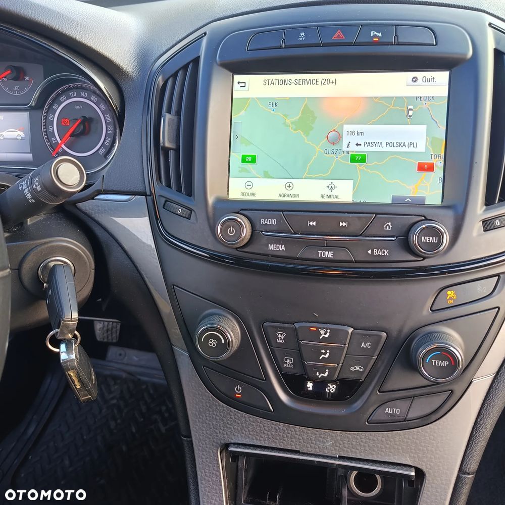 Opel Insignia - 18