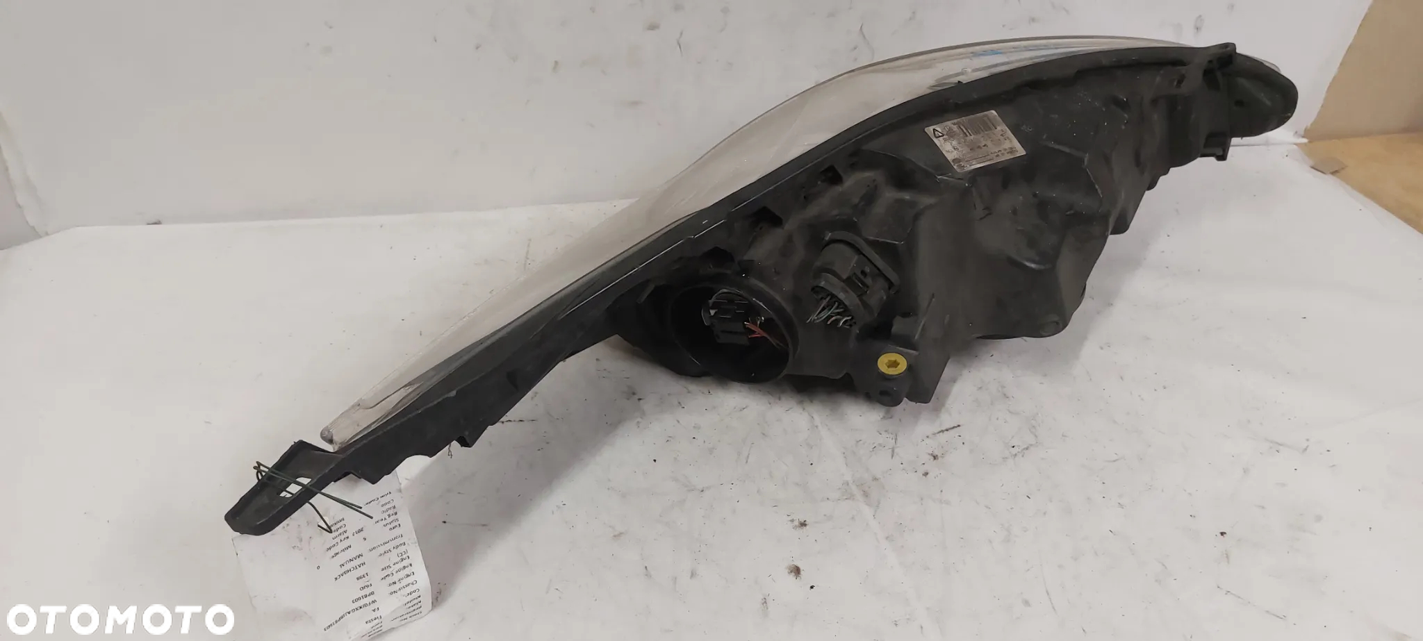 .  PRZOD PRZEDNIA LAMPA LEWA FORD FIESTA MK7 SOCZEWKA !BRAK UCHWYTU! - 3