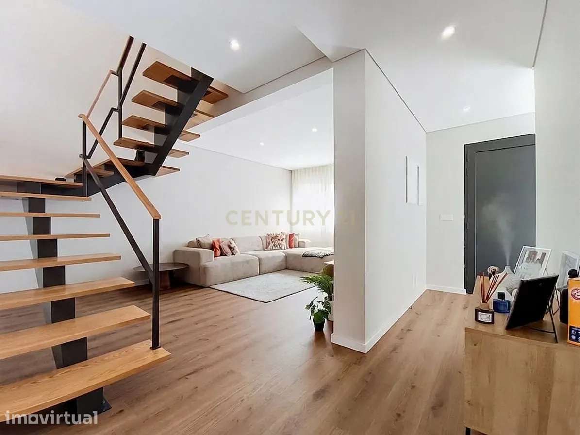 Moradia T3 Contemporânea em São Vicente Ferreira | Conforto, Elegância - Grande imagem: 2/28