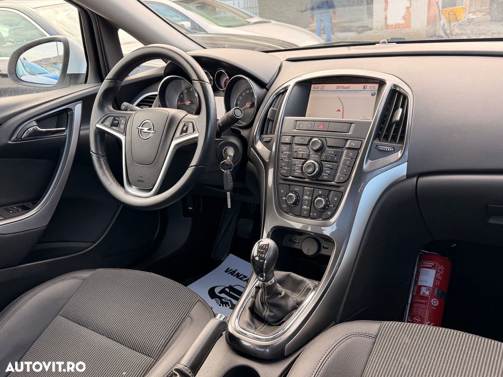 Opel Astra 1.4 Turbo - 22