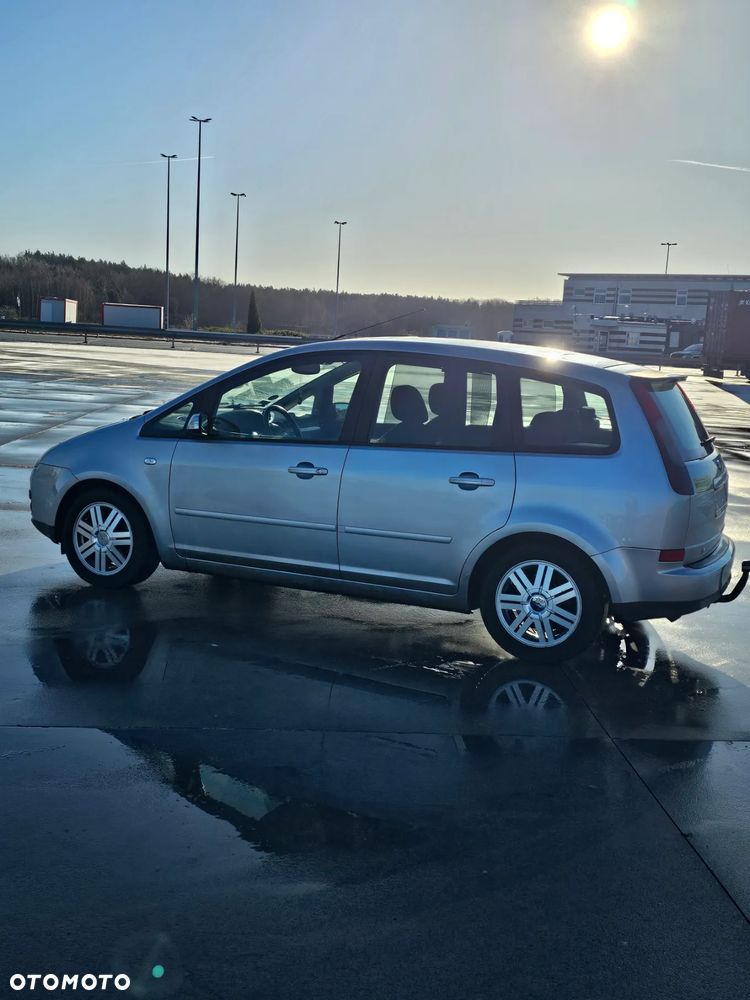 Ford Focus C-Max 2.0 TDCi Ghia - 4