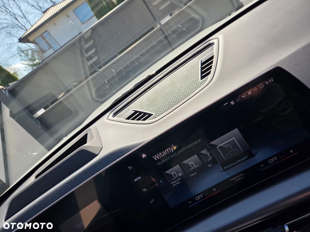 BMW X1 - 8