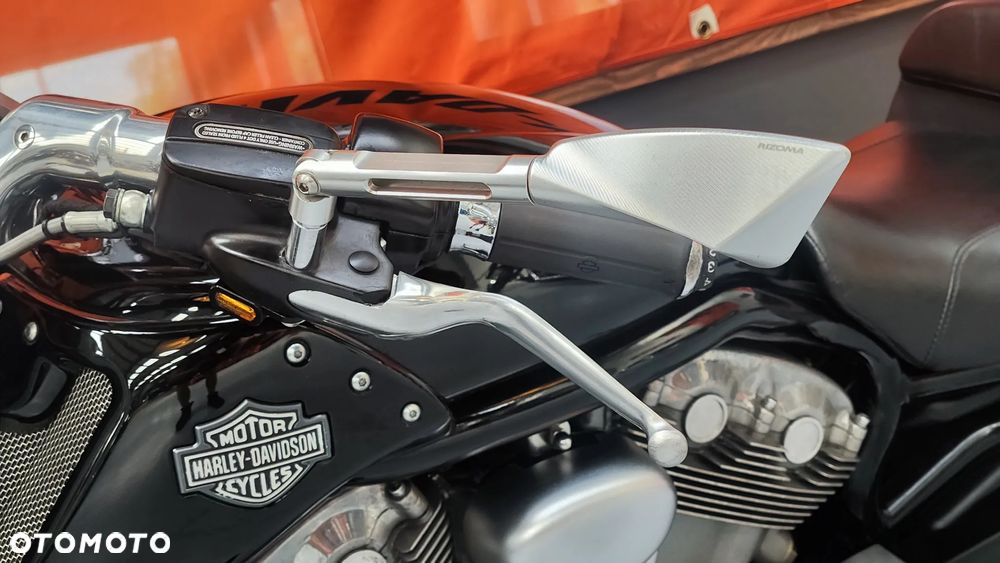 Harley-Davidson V-Rod Muscle - 20