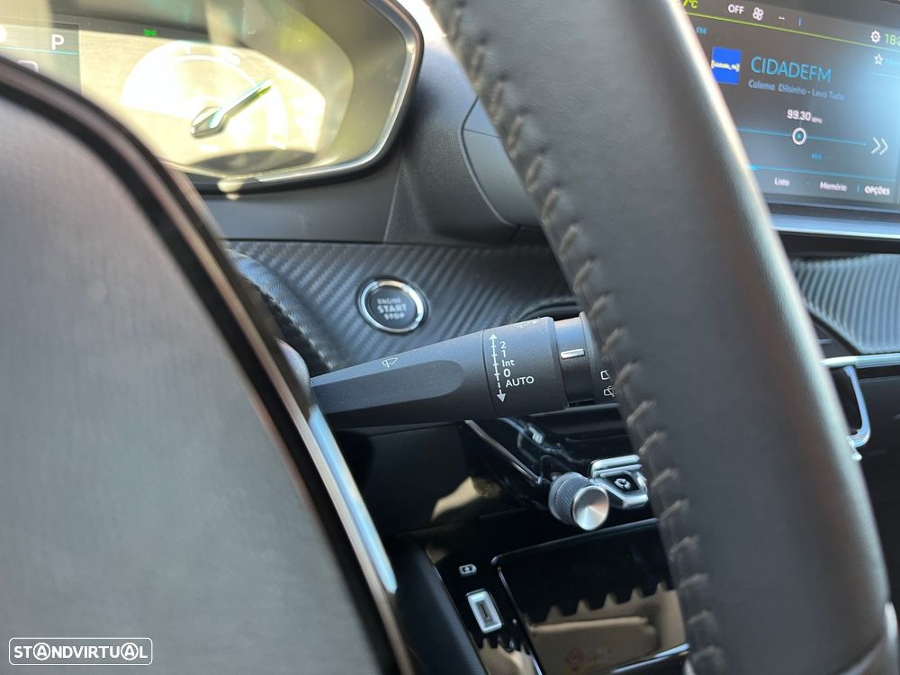 Peugeot e-208 Allure - 22