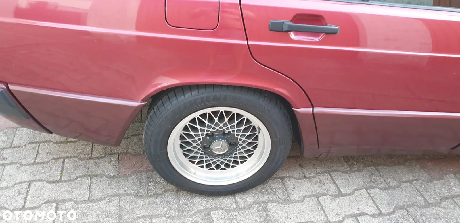 Mercedes-Benz W201 (190) - 14