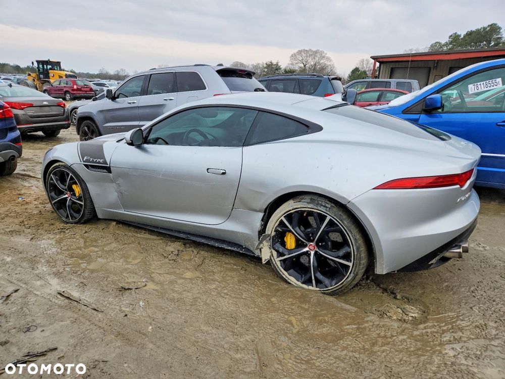 Jaguar F-Type AWD R - 3