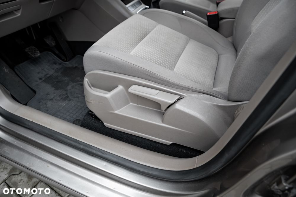 Volkswagen Golf Plus 1.4 TSI Comfortline - 28