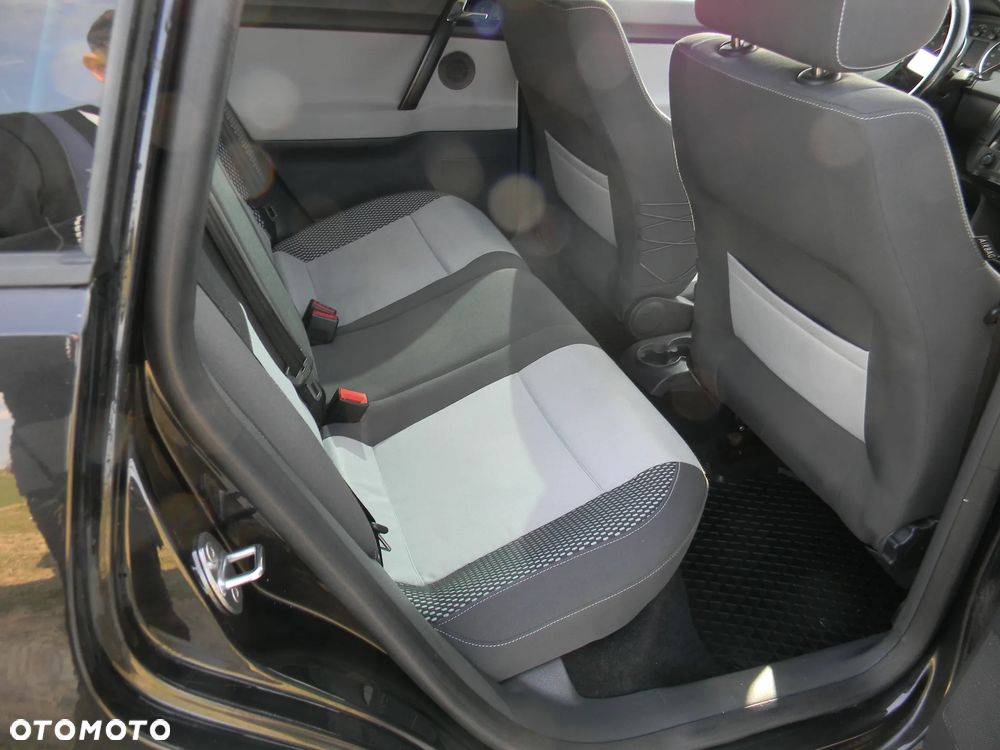 Volkswagen Polo Cross - 9