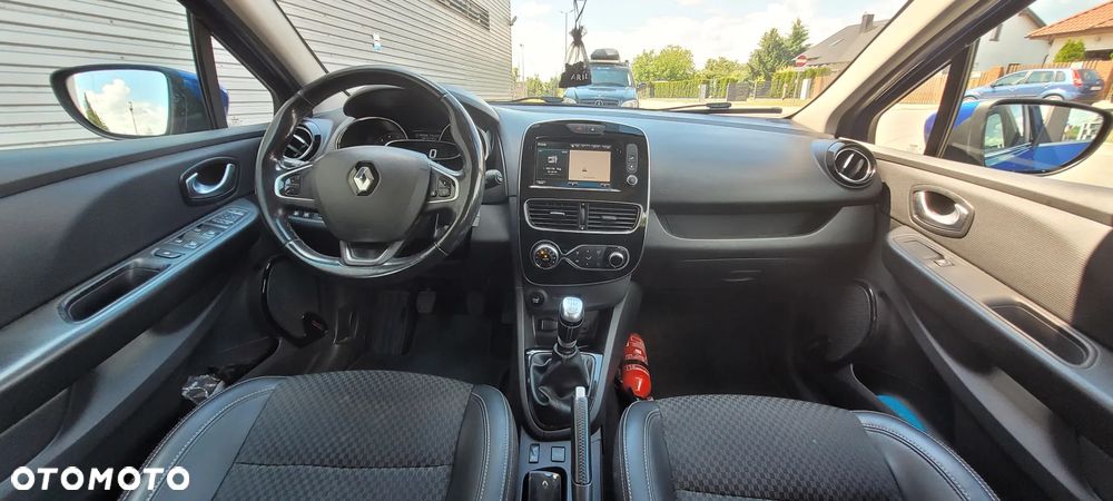 Renault Clio - 15