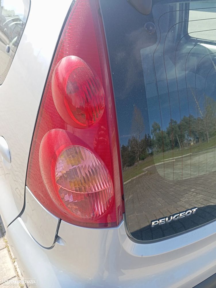 Peugeot 107 1.0 Urban Style - 12