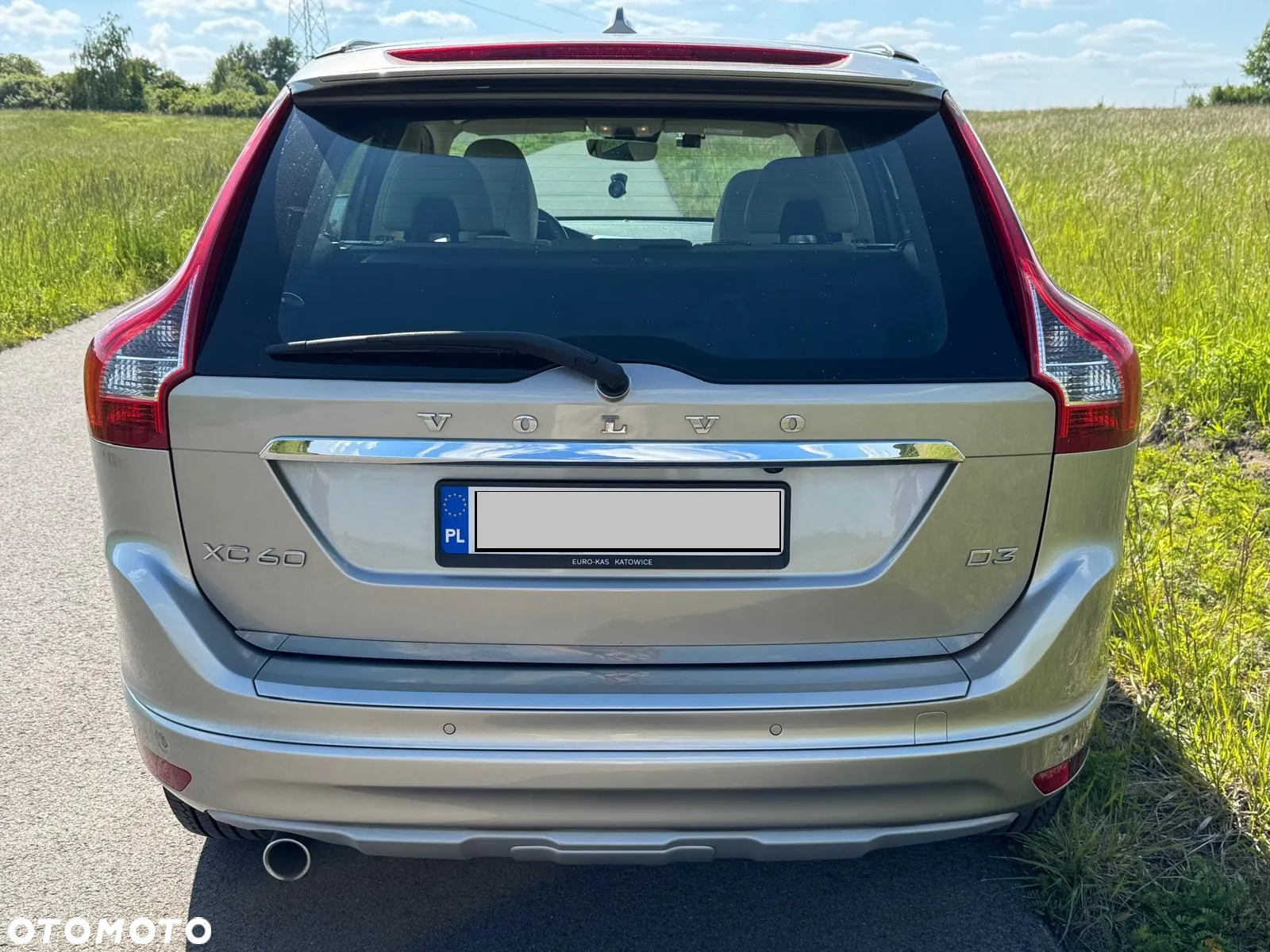 Volvo XC 60 D3 Drive-E Momentum - 16