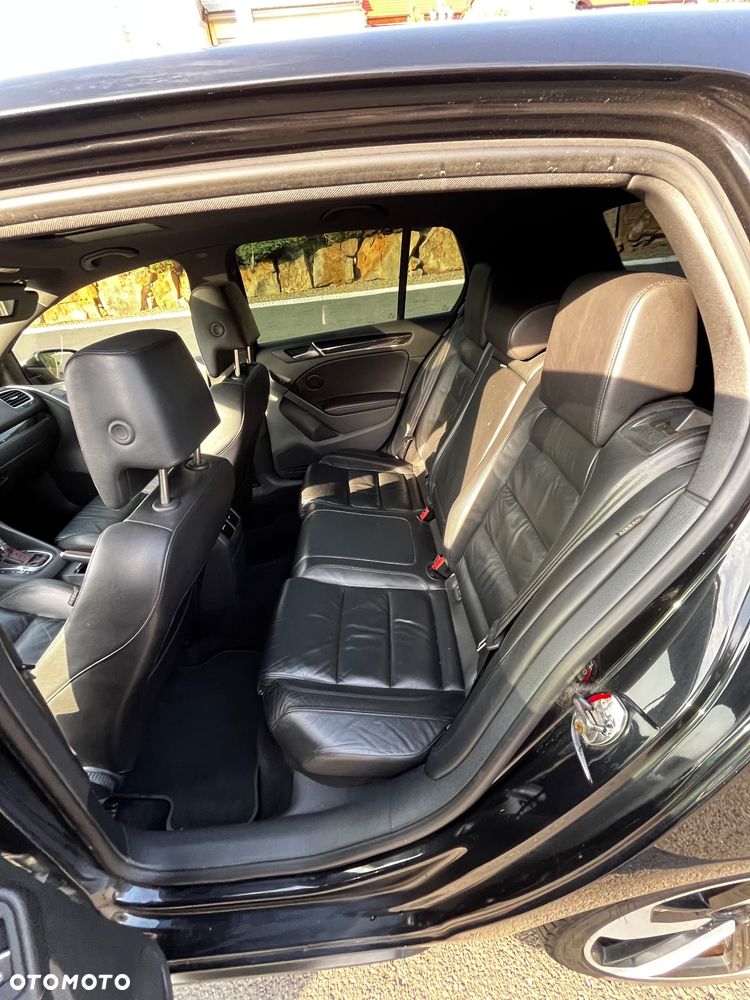 Volkswagen Golf VI 2.0 TSI GTI DSG - 12