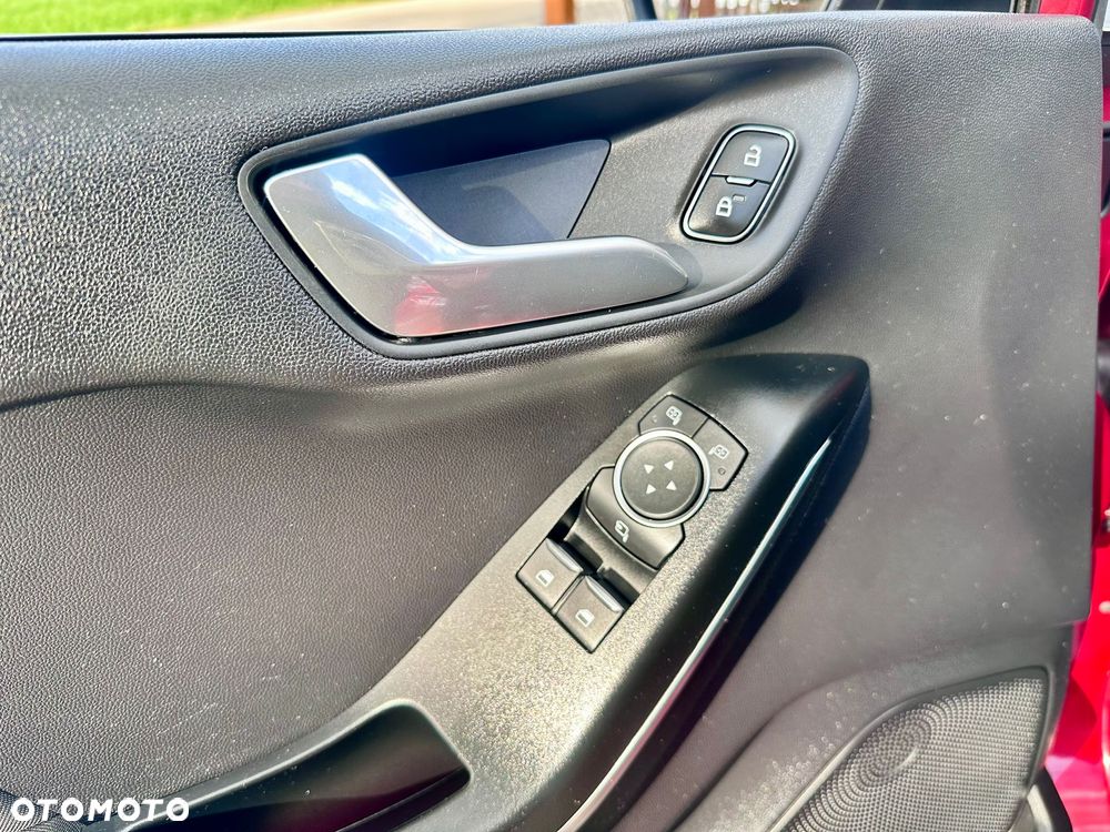 Ford Fiesta - 10