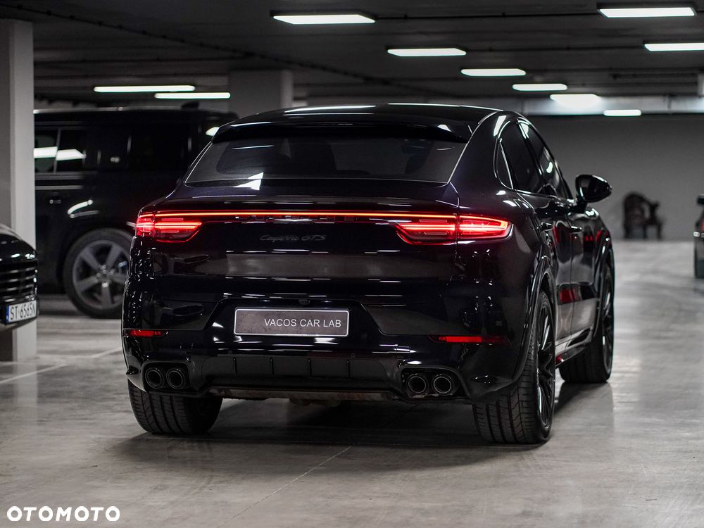 Porsche Cayenne - 35