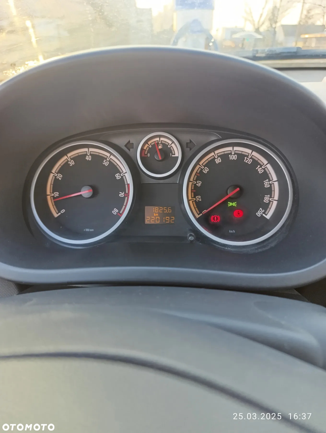 Opel Corsa 1.2 16V Cosmo - 5