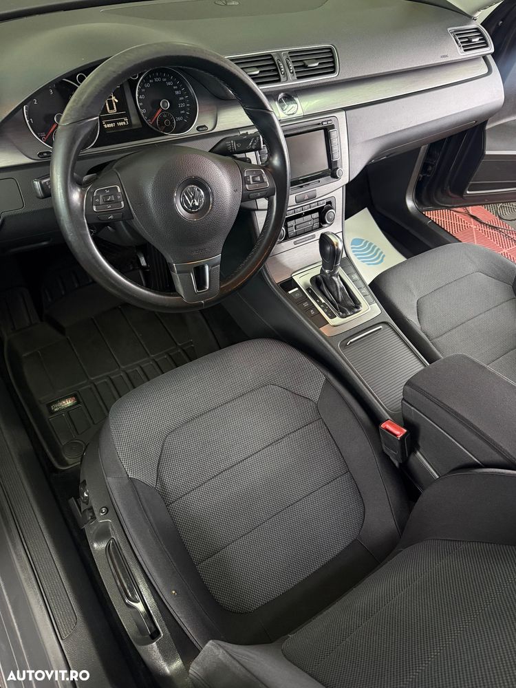 Volkswagen Passat 2.0 TDI Comfortline DPF DSG - 11