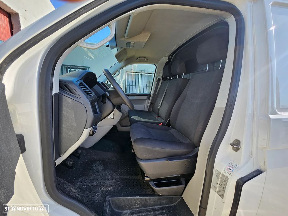 VW TRANSPORTER T6 - 7