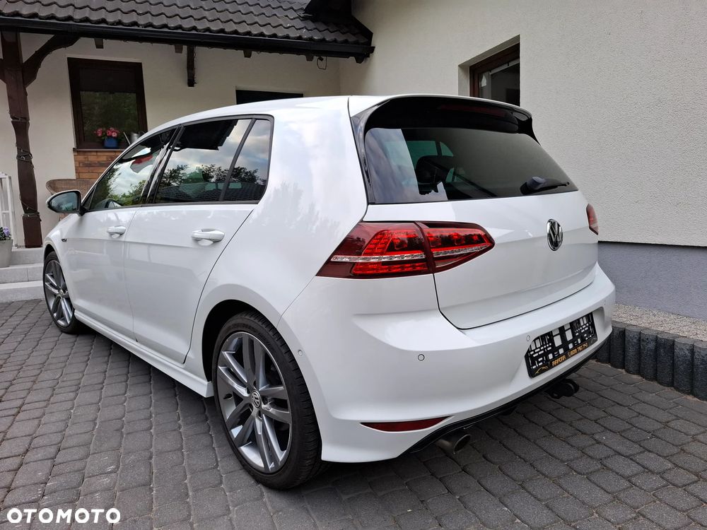 Volkswagen Golf 1.2 TSI BlueMotion Technology Cup - 22