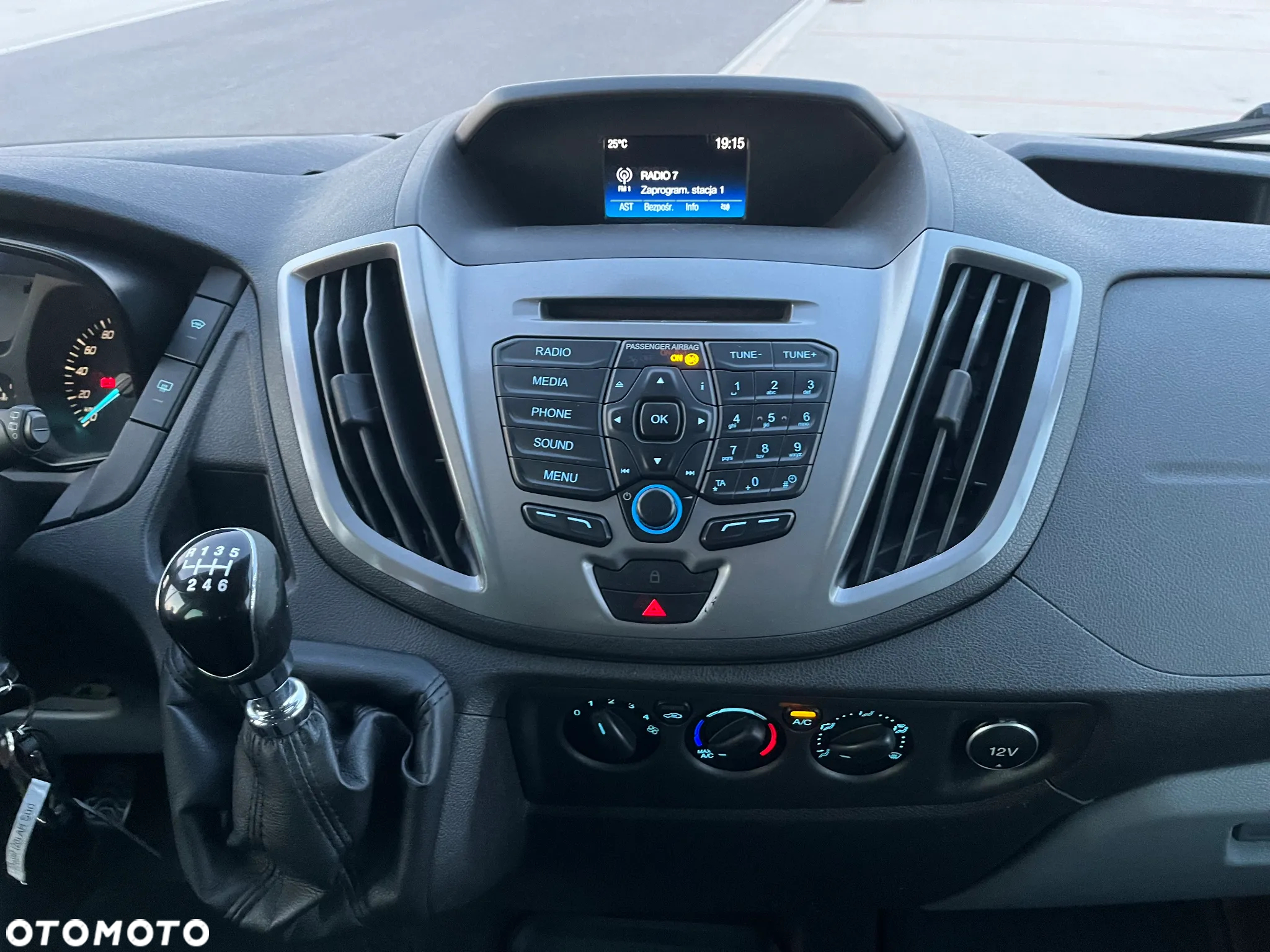 Ford Transit 330 L2H2 VA MH Trend - 15