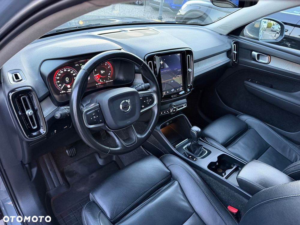 Volvo XC 40 T3 Inscription - 10