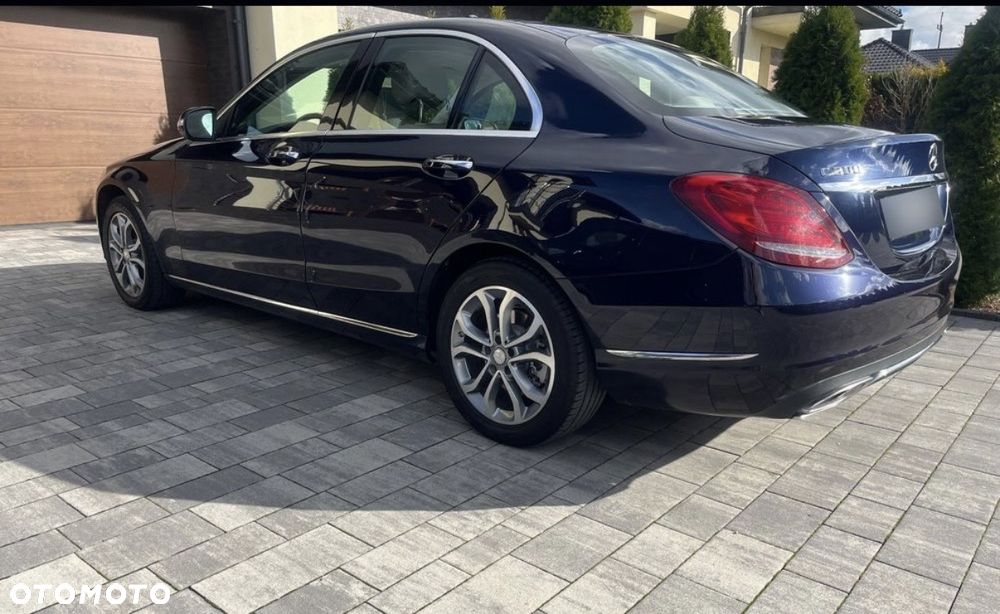 Mercedes-Benz Klasa C 300 7G-TRONIC - 4