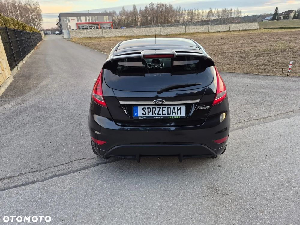 Ford Fiesta 1.25 Platinium X - 13