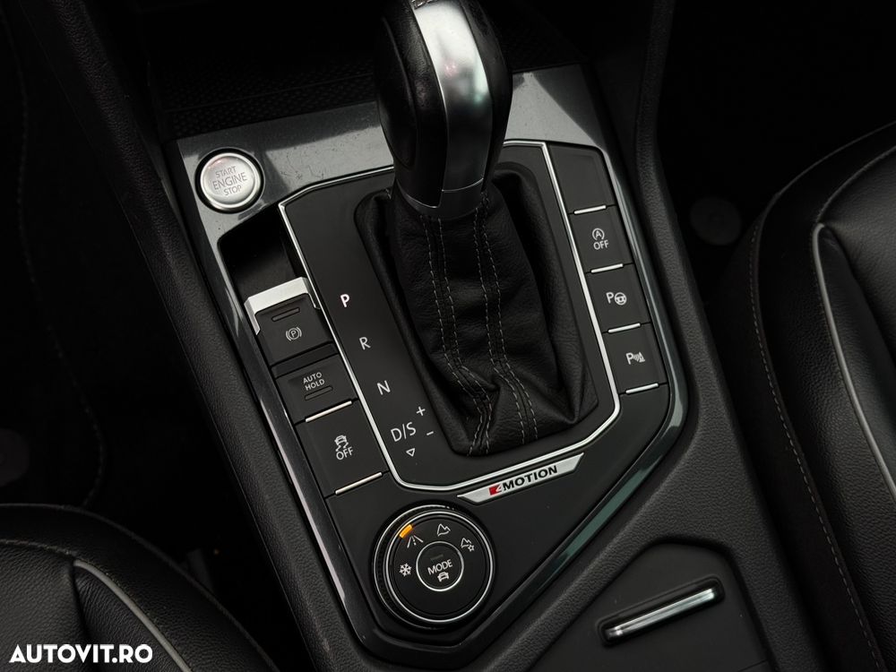 Volkswagen Tiguan 2.0 TDI SCR 4MOTION DSG Highline - 25