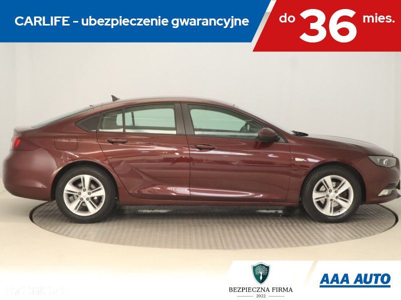 Opel Insignia - 8
