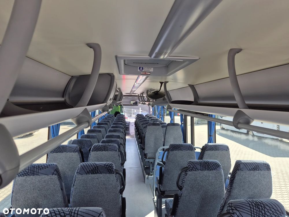 Iveco CROSSWAY/ SPROWADZONY/ 186 000 KM / MANUAL/ 64 MIEJSCA + STOJĄCE - 34