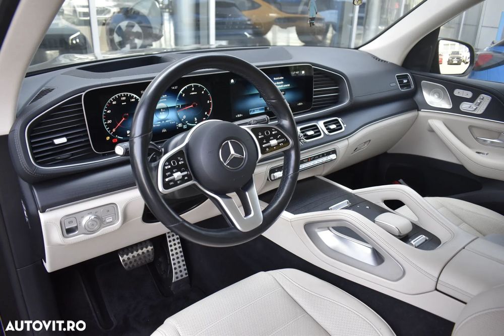 Mercedes-Benz GLS - 21