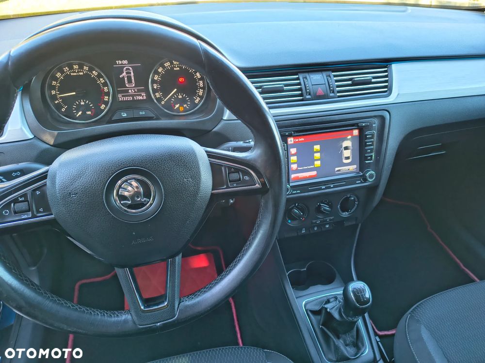 Skoda RAPID Spb 1.6 TDI DPF Ambition - 7