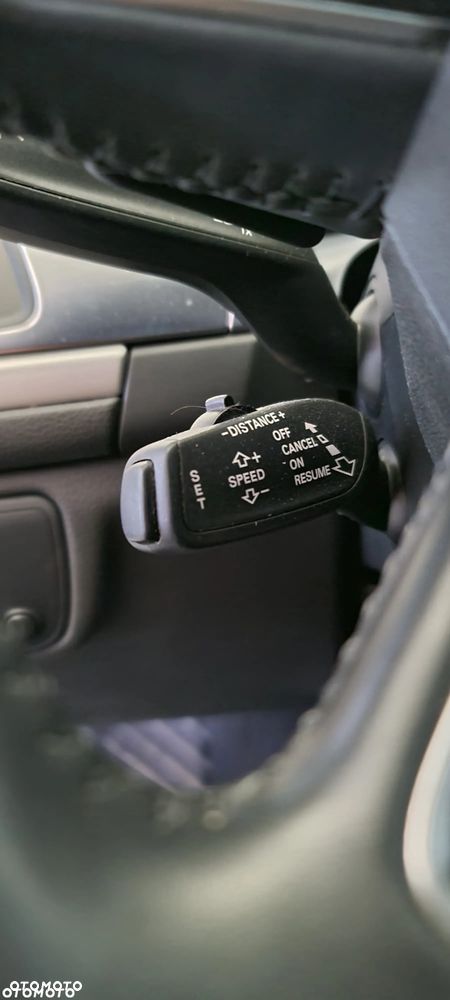 Audi A6 Avant 2.0 TDI Ultra S tronic - 23